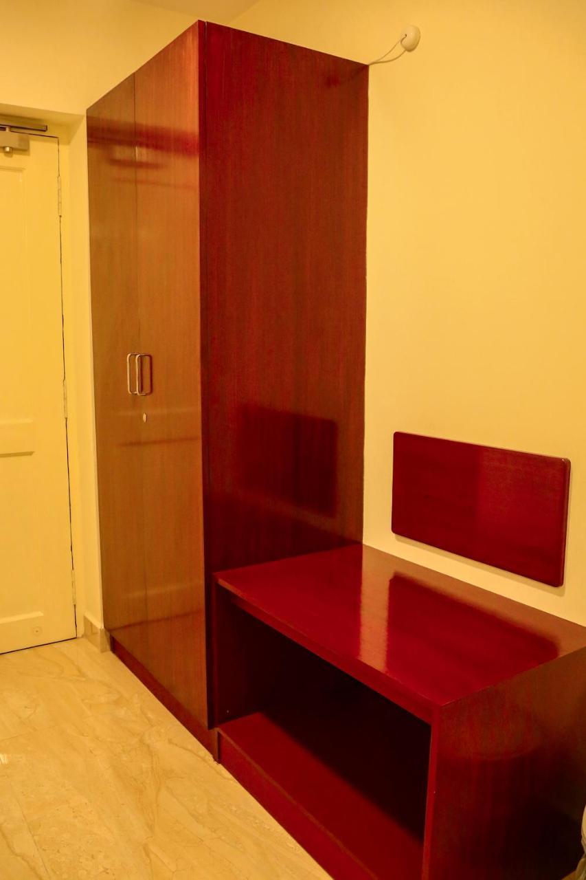 Hotel Sera Grand Chennai Exterior photo